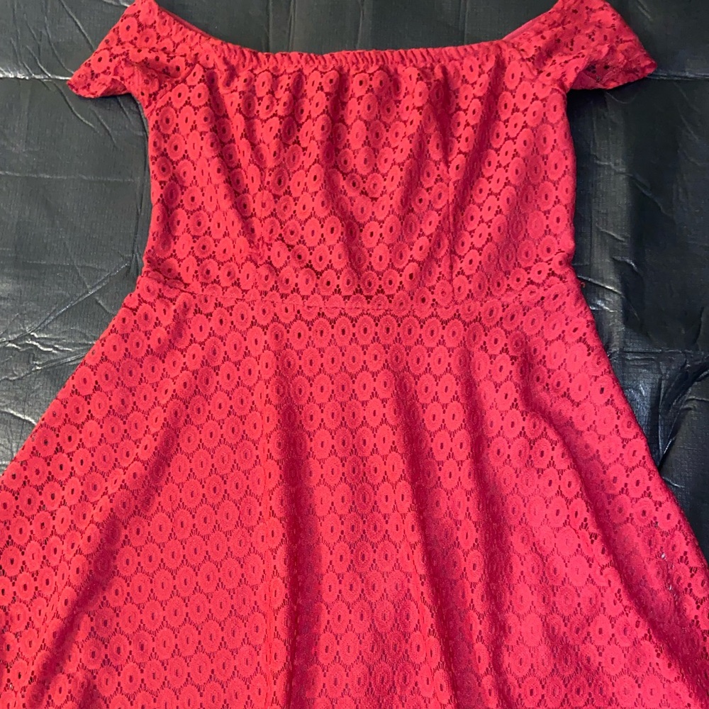 Red off the shoulder short dress